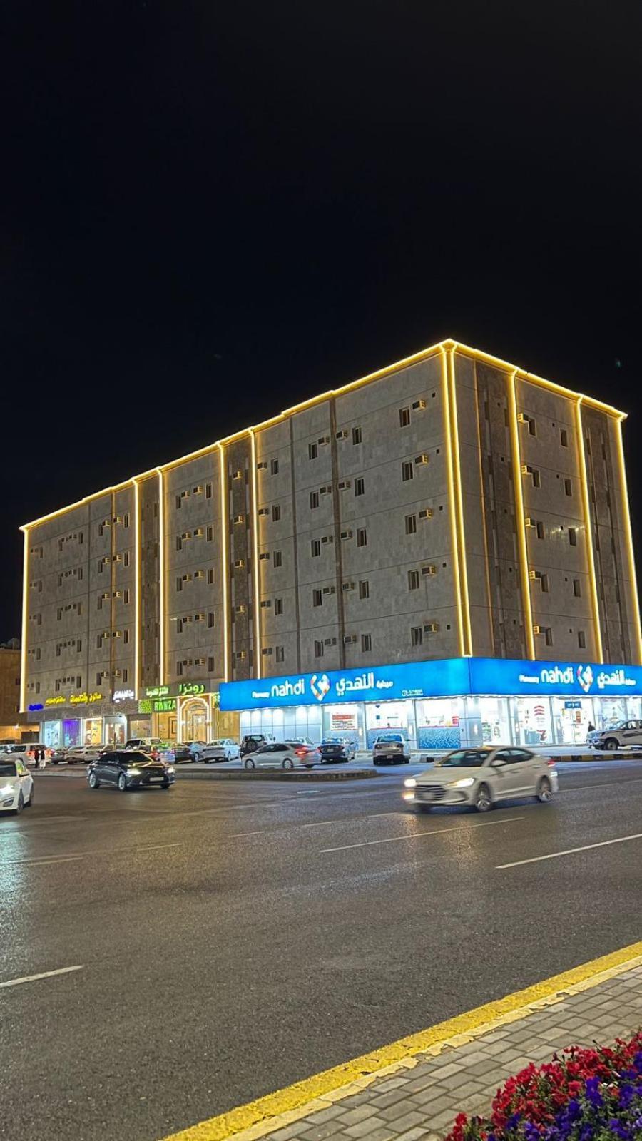 رونزا للوحدات السكنية المفروشة Rwnza Hotel Apartments Табук Экстерьер фото